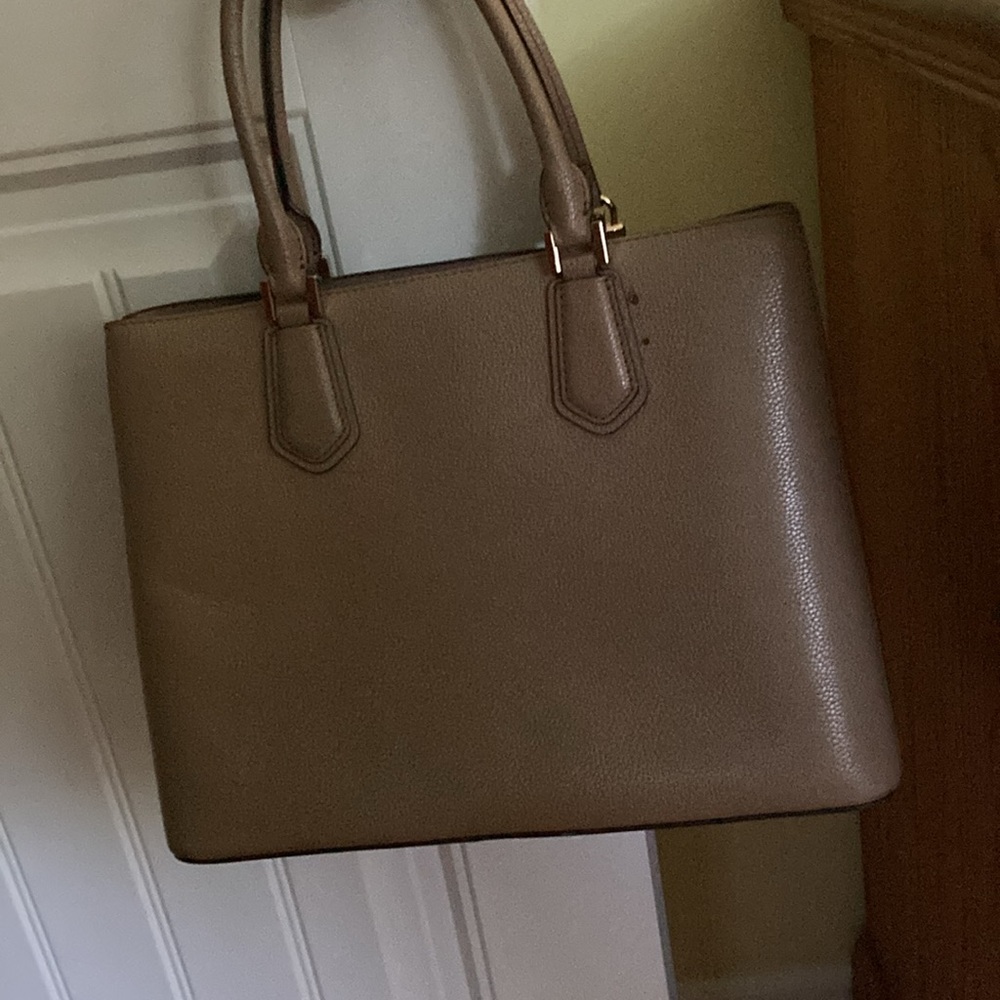 Michael Kors Purse - Picture 13 of 13